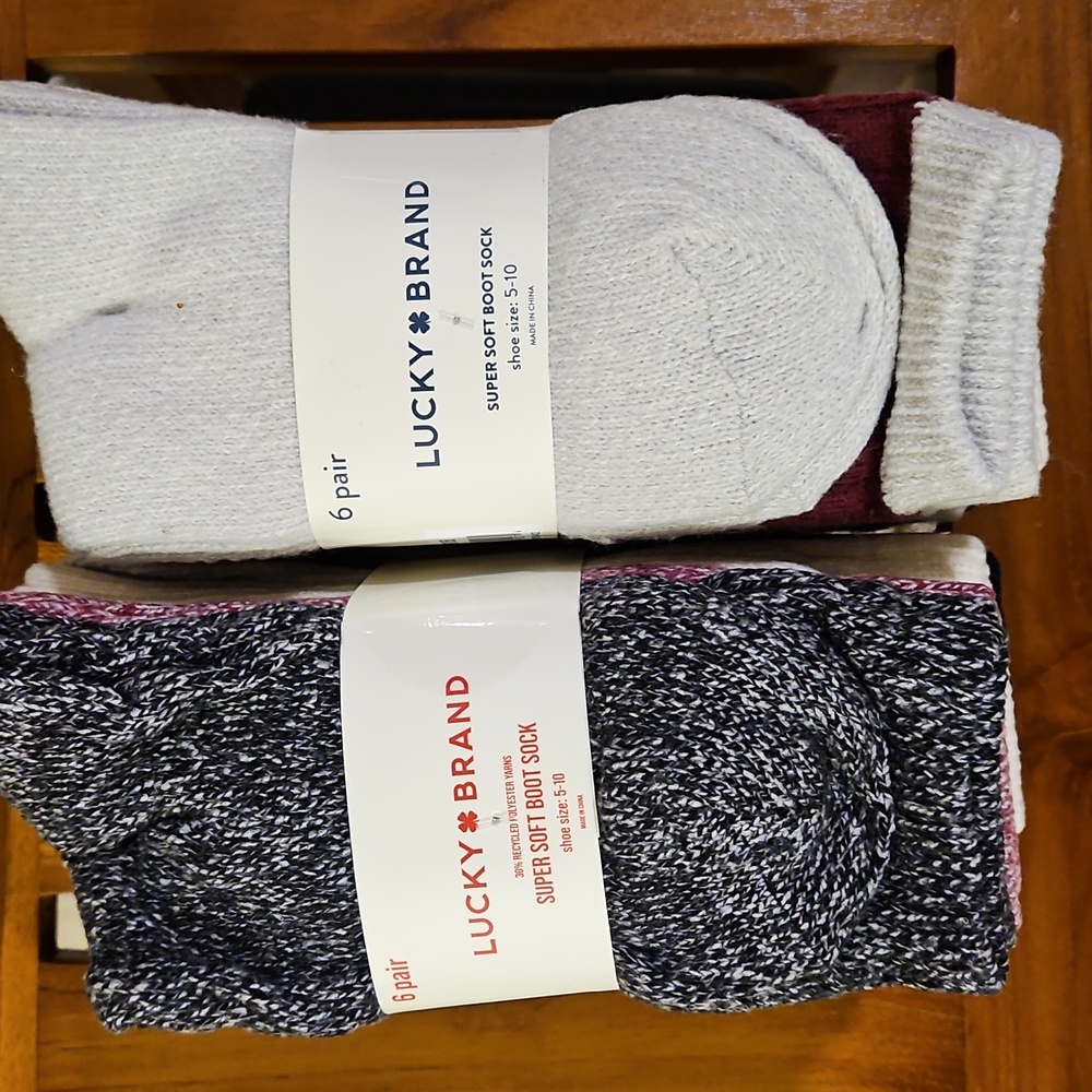 NWT 12 Pair Lucky Brand Ladies' Super Soft Boot Sock:  Blue, Red, Grey & Cream